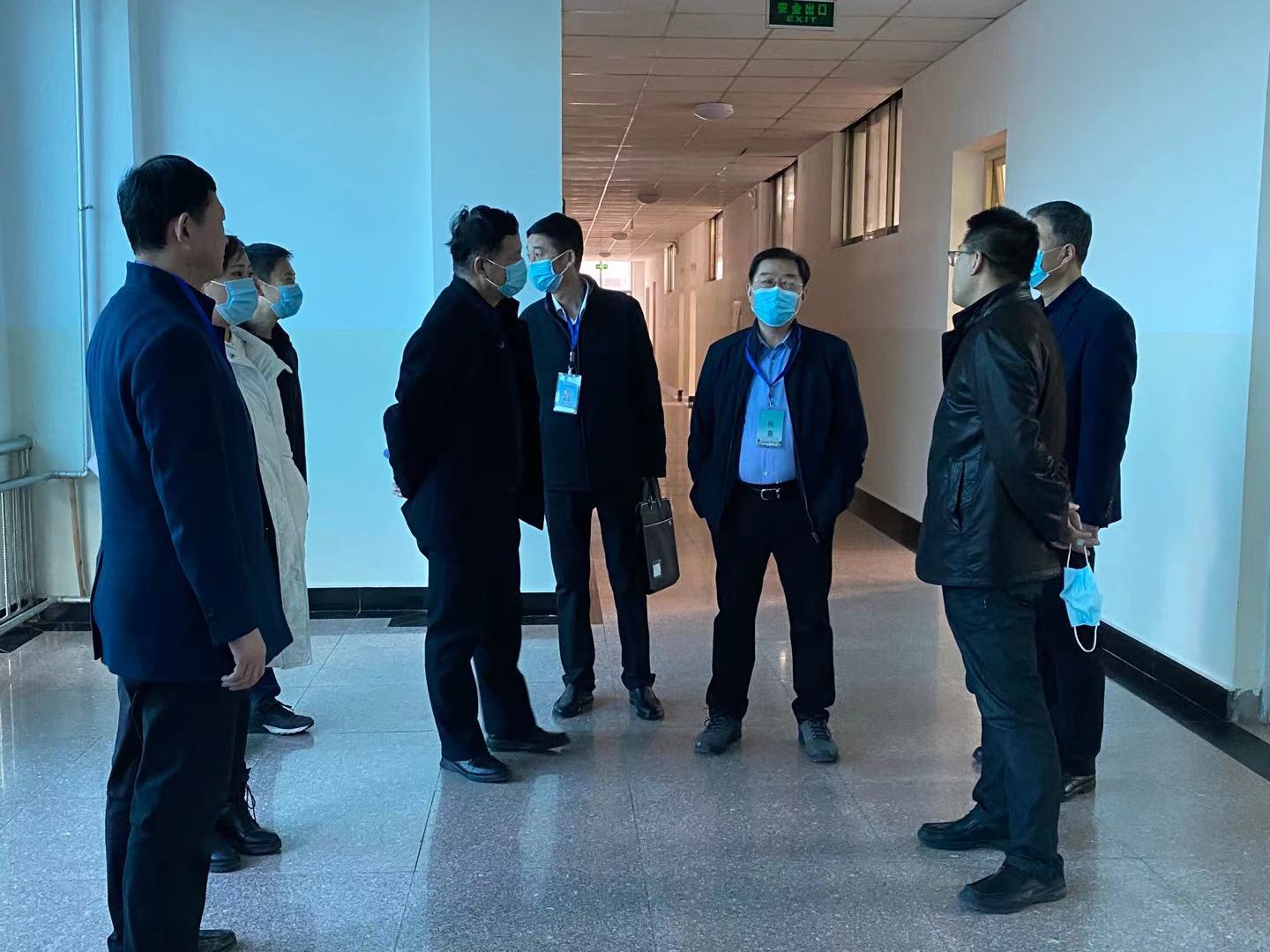 开学伊始，学院领导进行教学检查