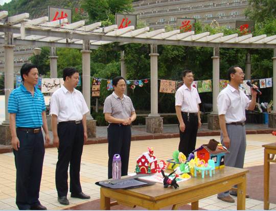 教育科学学院学前教育专业绘画、手工作品展隆重举办